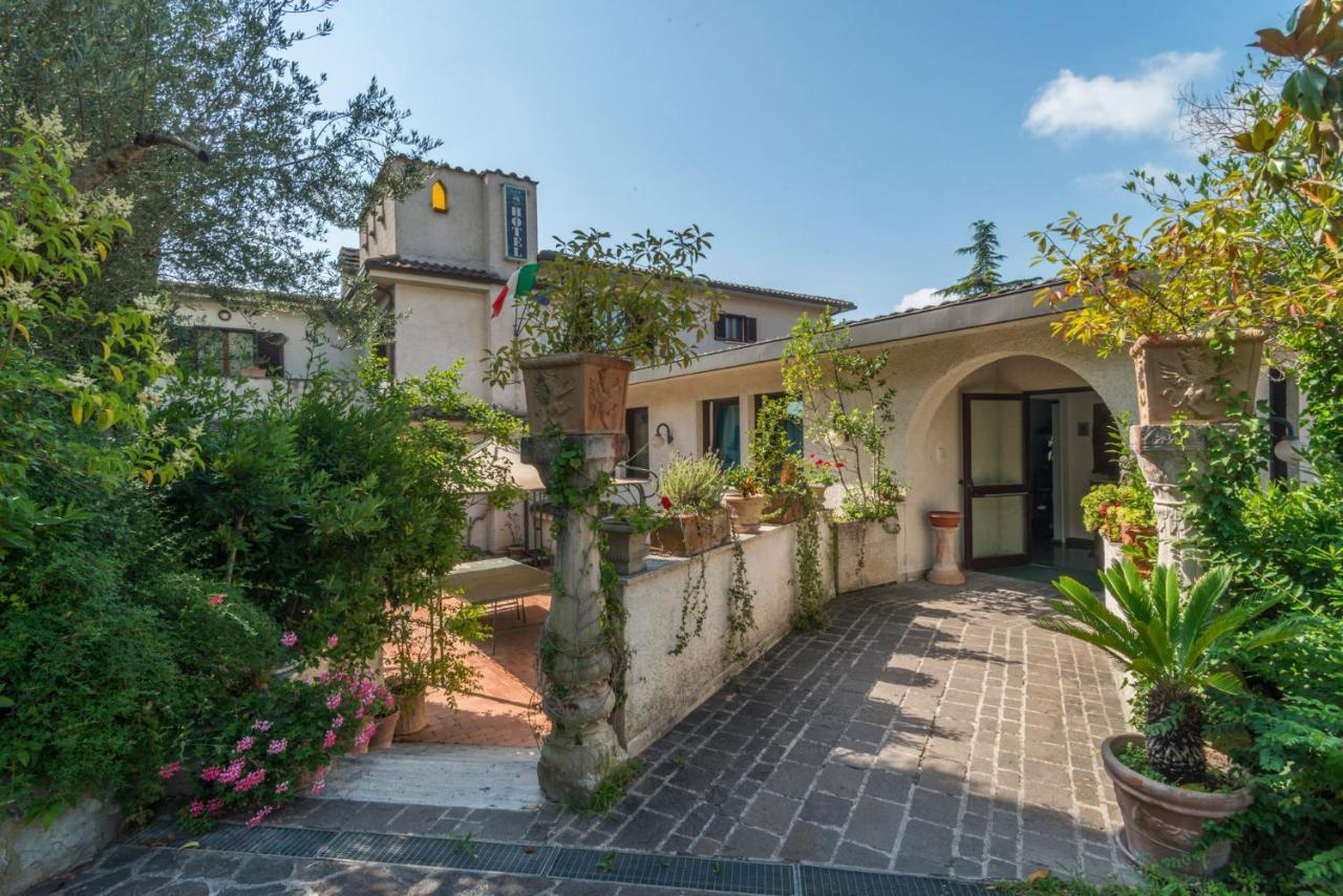 Hotel Le Rocce Magione Eksteriør bilde